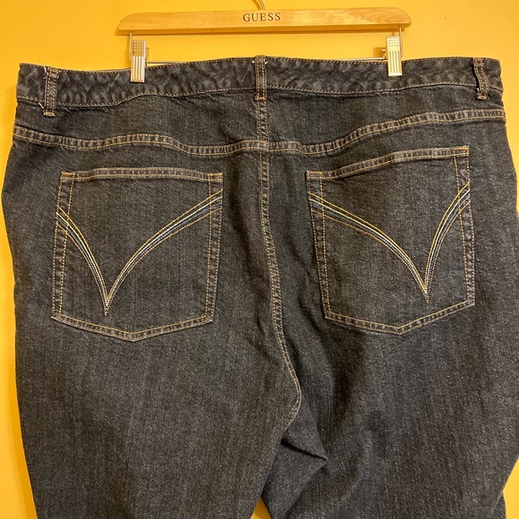 Preloved Venezia Women’s Jeans B30 - Picture 8 of 11